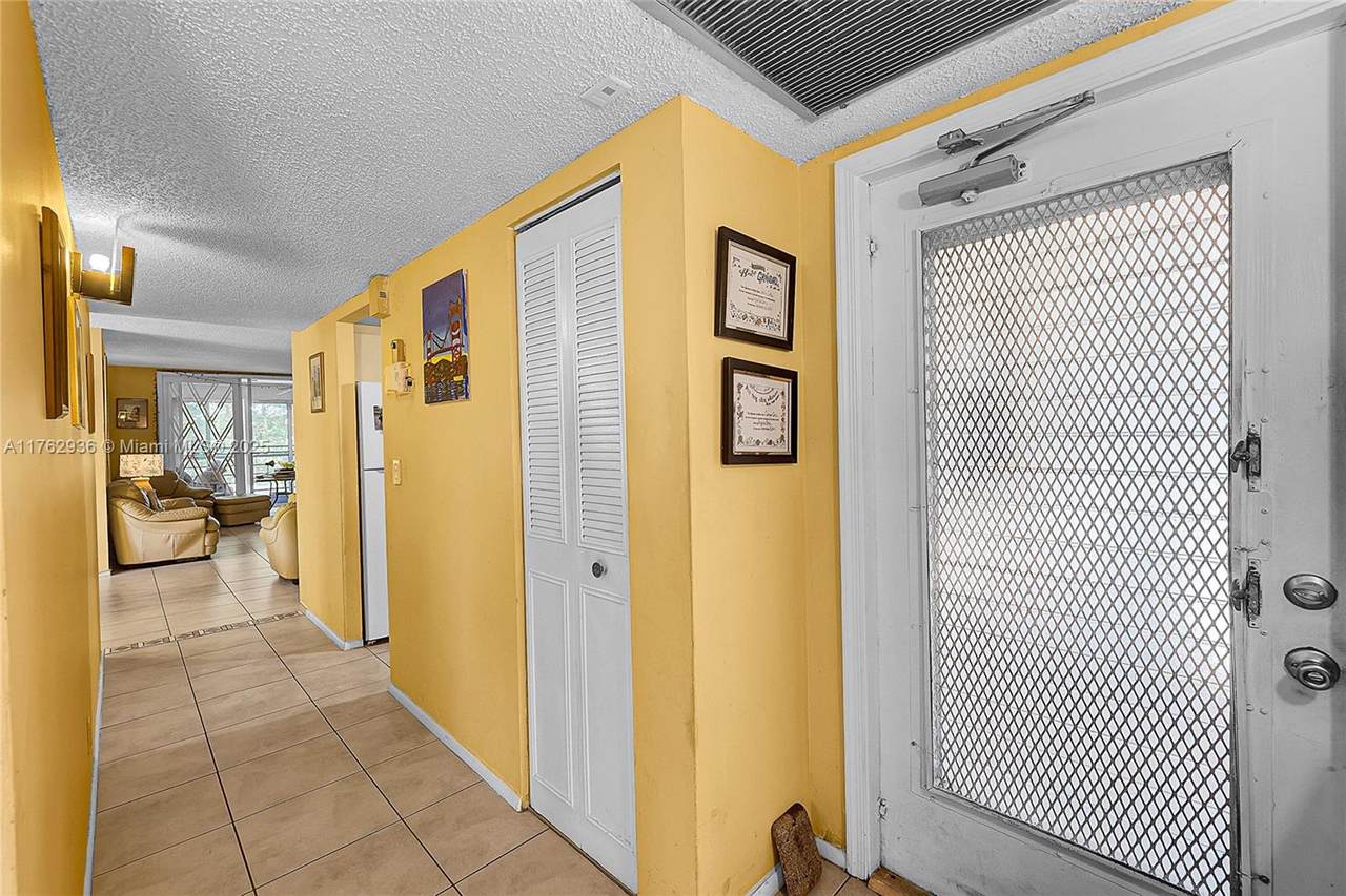 https://bt-photos.global.ssl.fastly.net/miami/1280_boomver_1_A11762936-2.jpg
