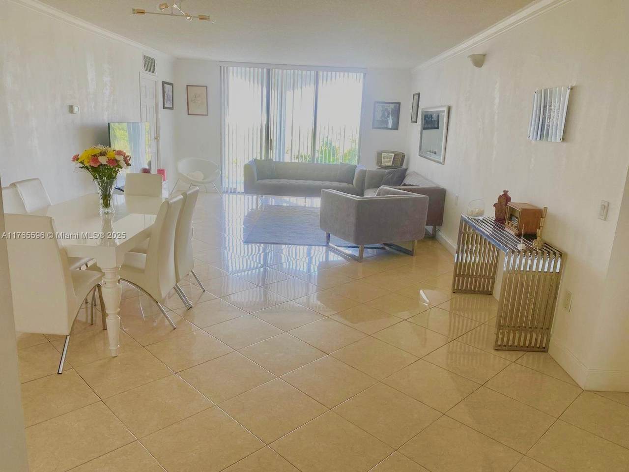https://bt-photos.global.ssl.fastly.net/miami/1280_boomver_1_A11765596-2.jpg