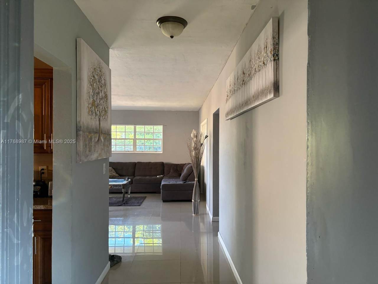 18001 14th Ct - Photo 1