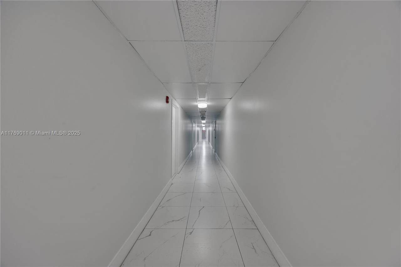 https://bt-photos.global.ssl.fastly.net/miami/1280_boomver_1_A11769011-2.jpg