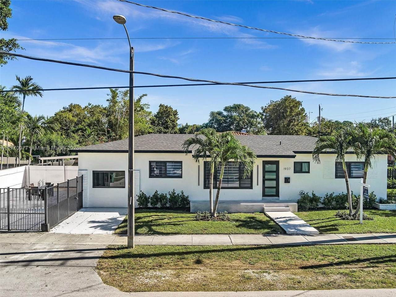 1937 16th Ave - Photo 1
