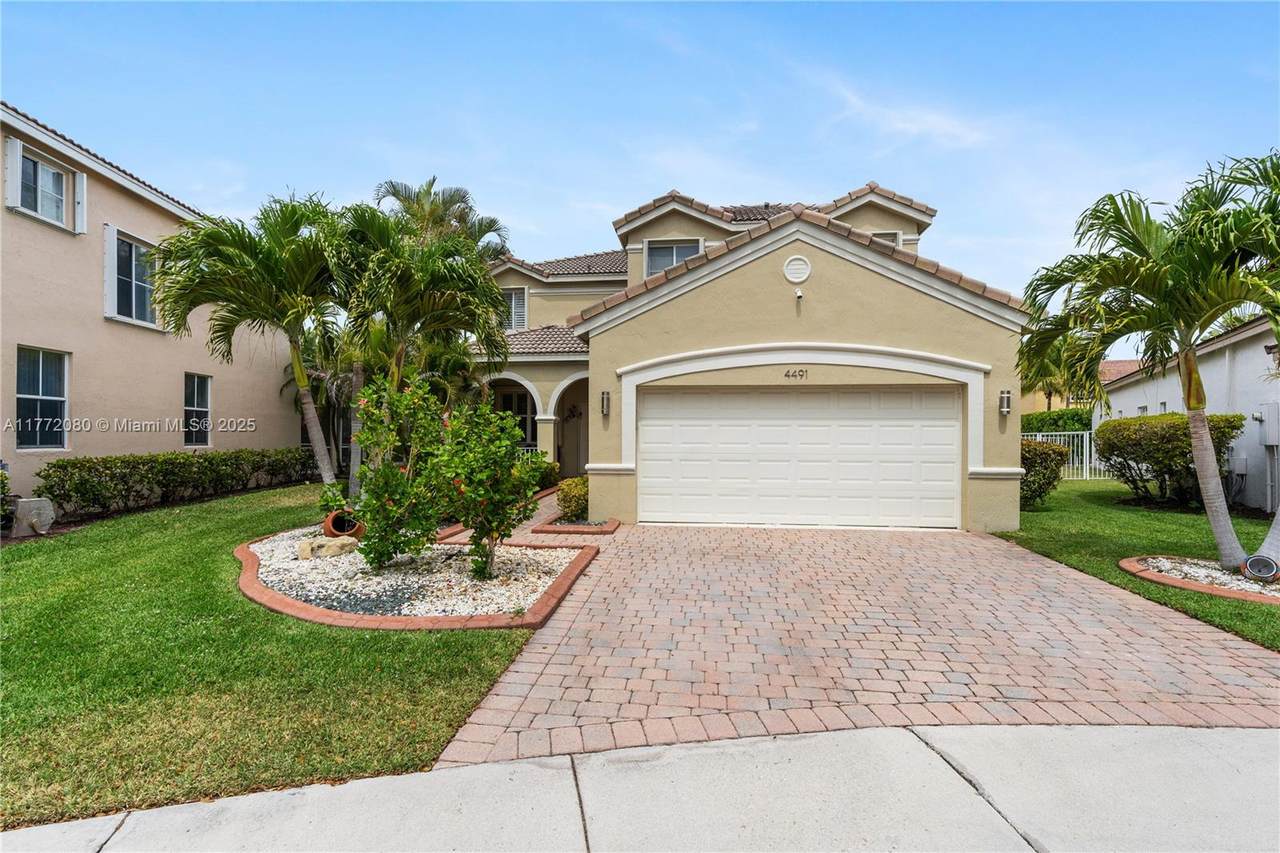 4491 Foxtail Ln - Photo 1