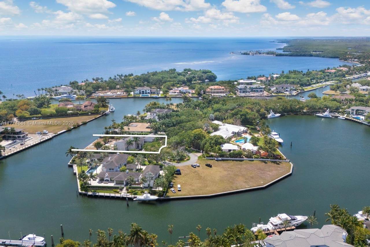 https://bt-photos.global.ssl.fastly.net/miami/1280_boomver_1_A11774861-2.jpg