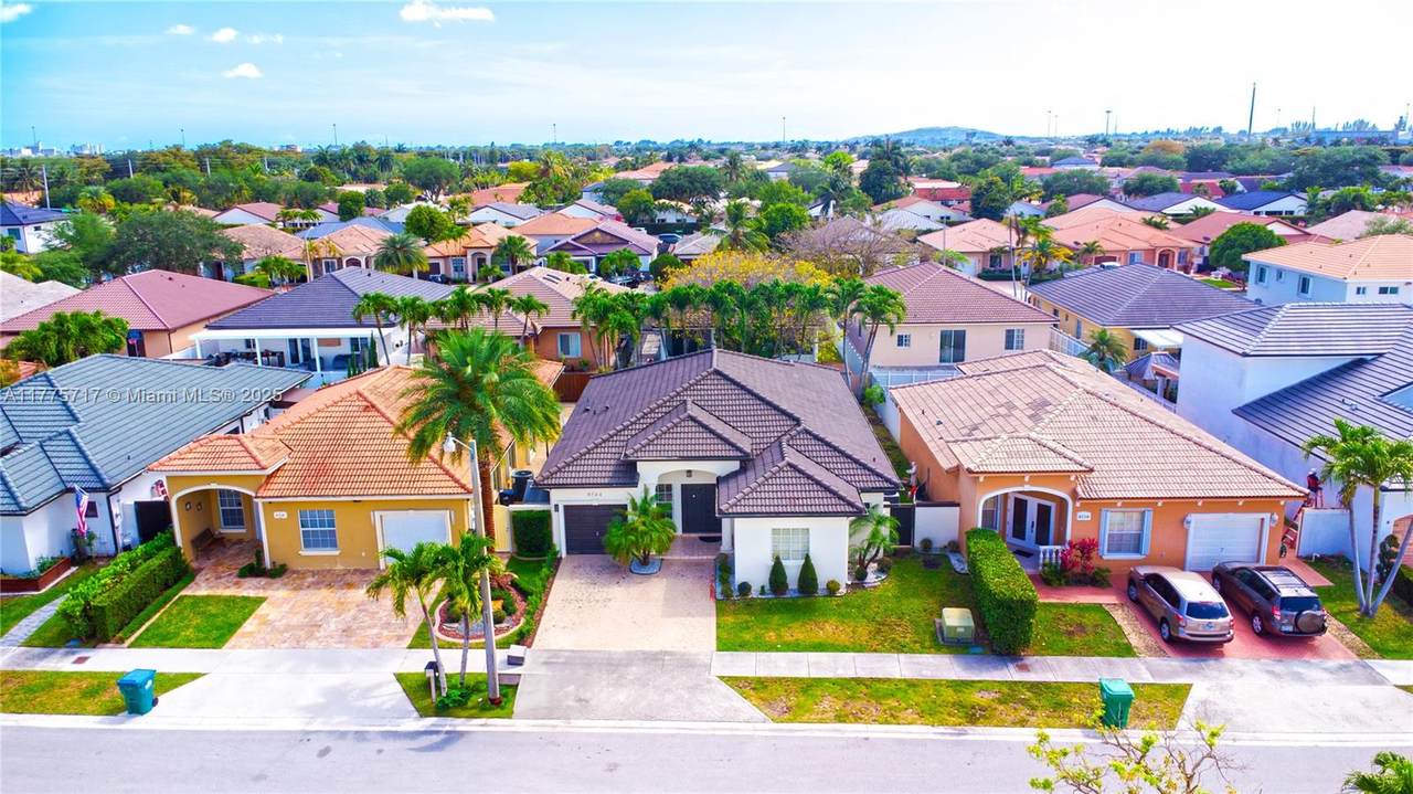 https://bt-photos.global.ssl.fastly.net/miami/1280_boomver_1_A11775717-2.jpg