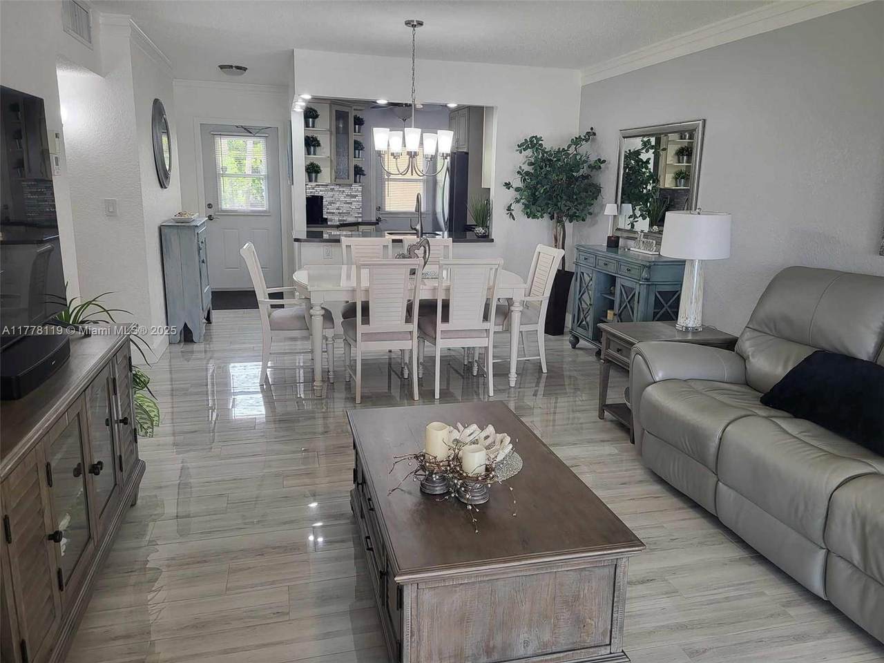 4701 34th St - Photo 1