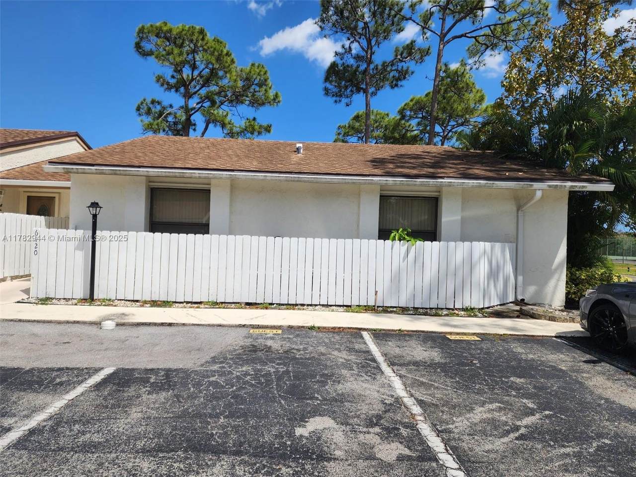 6120 Newstead Ct - Photo 1