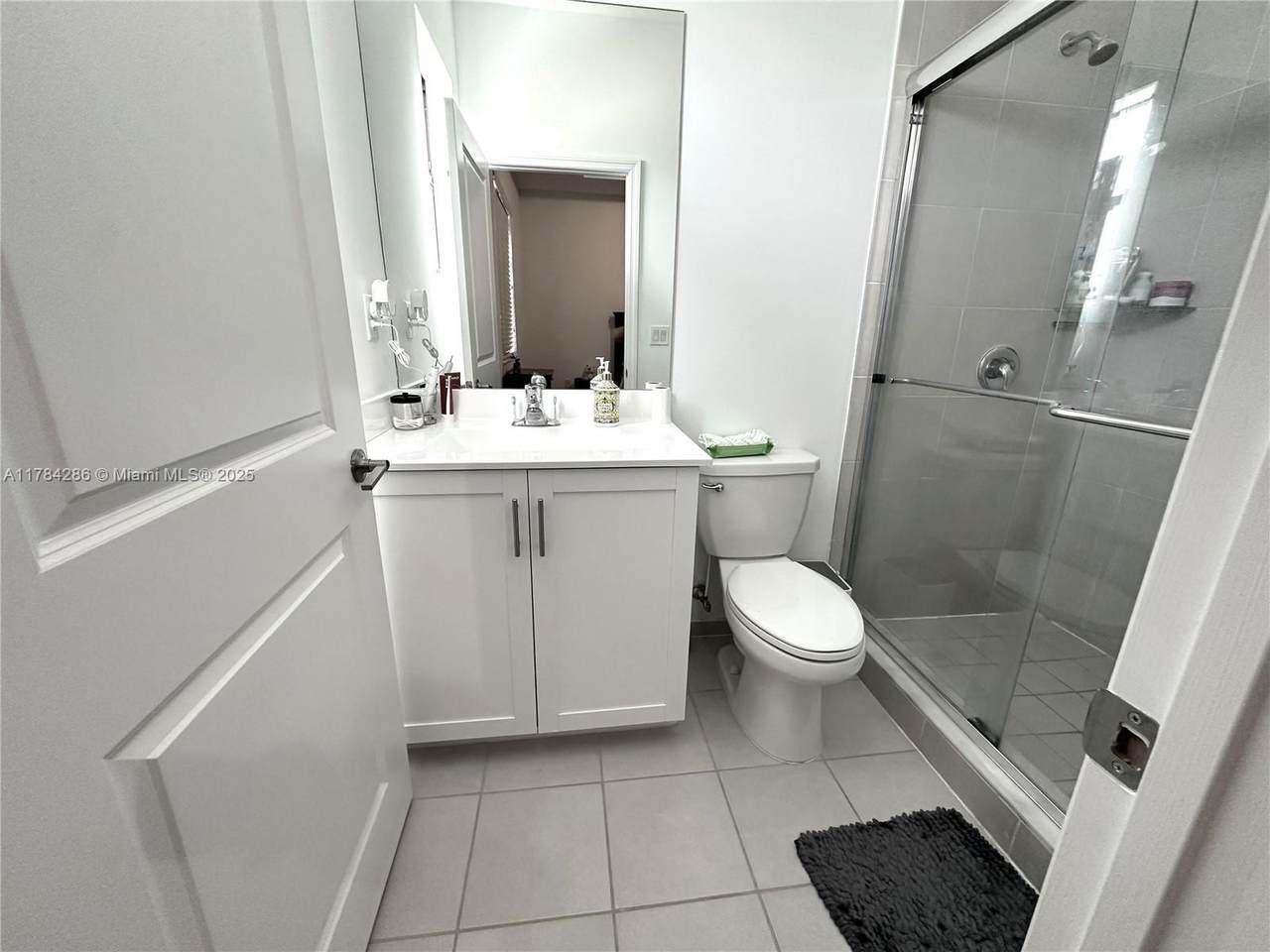 https://bt-photos.global.ssl.fastly.net/miami/1280_boomver_1_A11784286-2.jpg