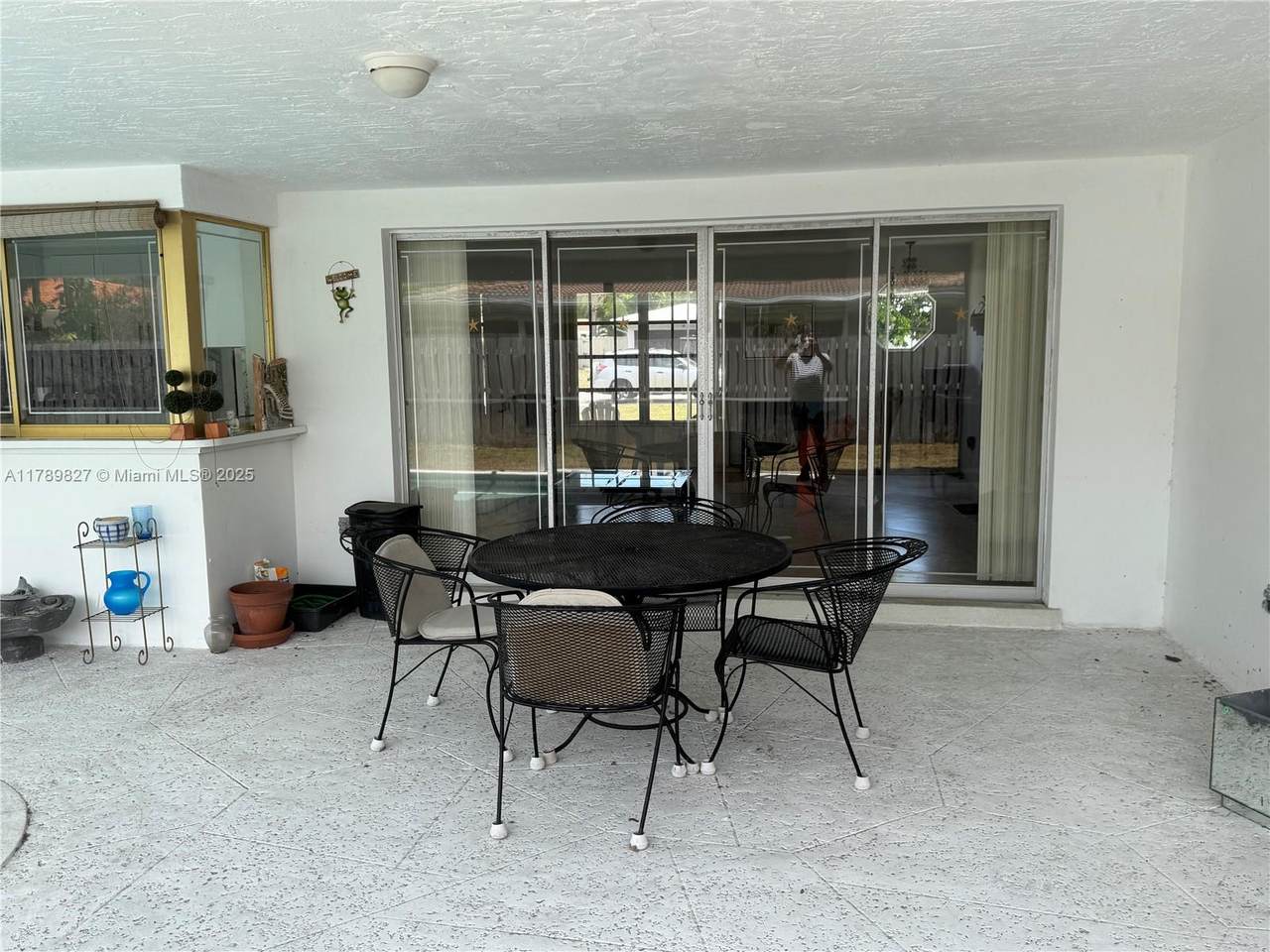 https://bt-photos.global.ssl.fastly.net/miami/1280_boomver_1_A11789827-2.jpg
