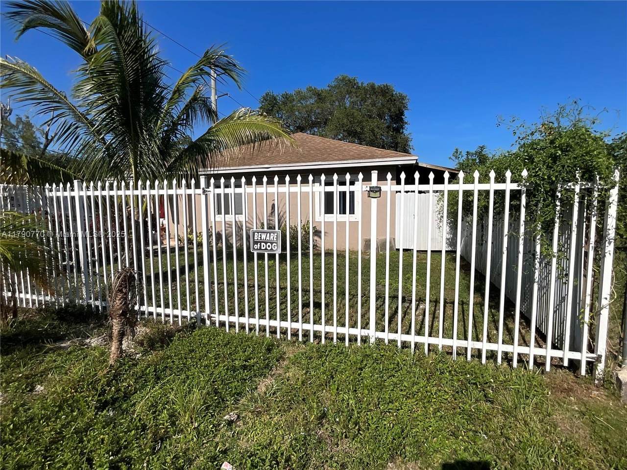 https://bt-photos.global.ssl.fastly.net/miami/1280_boomver_1_A11790770-2.jpg