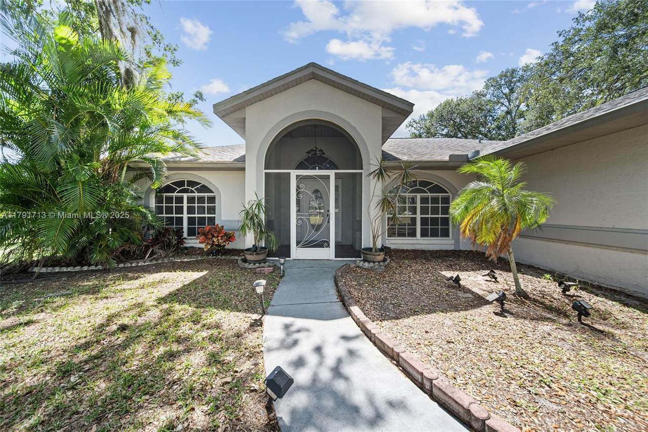 https://bt-photos.global.ssl.fastly.net/miami/1280_boomver_1_A11791713-2.jpg