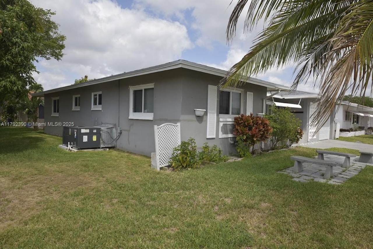 https://bt-photos.global.ssl.fastly.net/miami/1280_boomver_1_A11792390-2.jpg