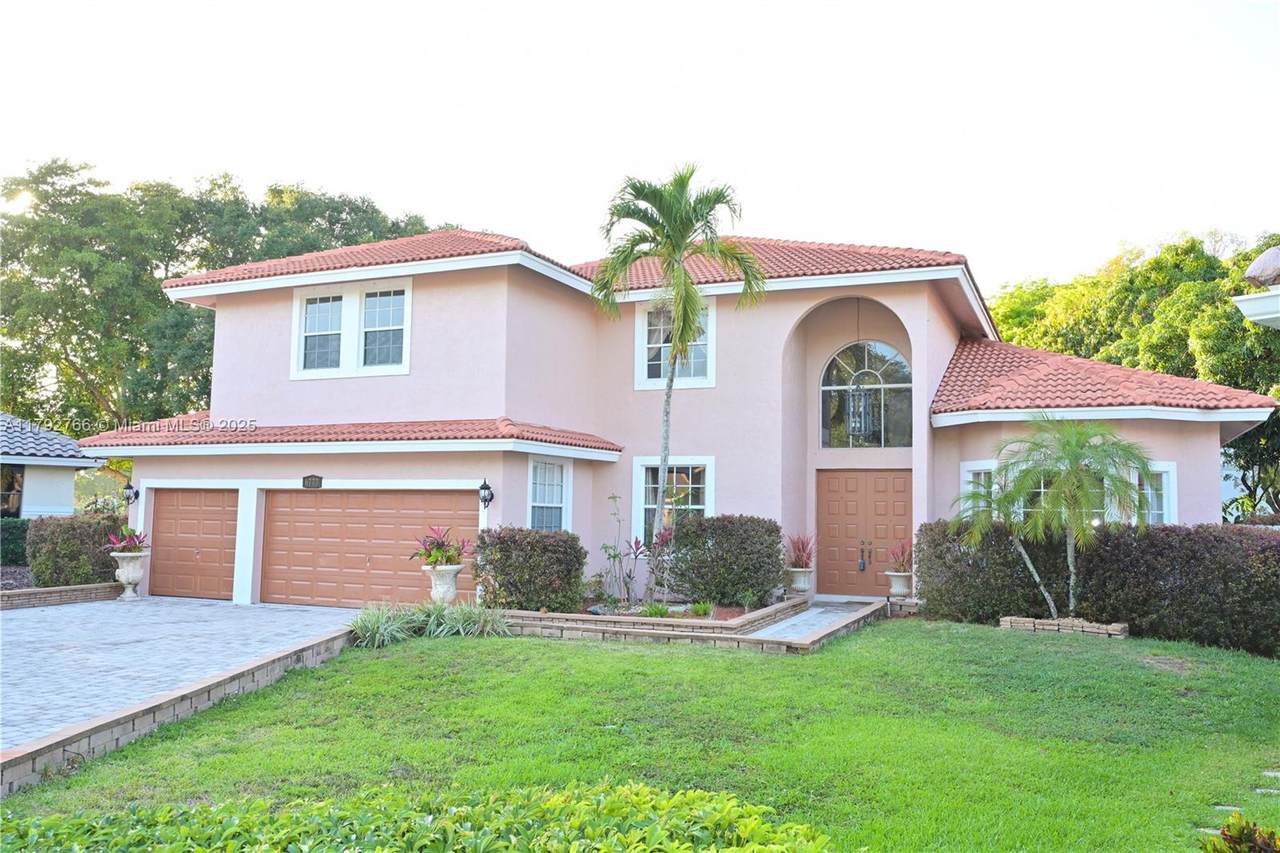 https://bt-photos.global.ssl.fastly.net/miami/1280_boomver_1_A11792766-2.jpg