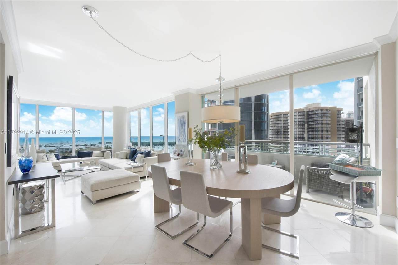 https://bt-photos.global.ssl.fastly.net/miami/1280_boomver_1_A11792914-2.jpg