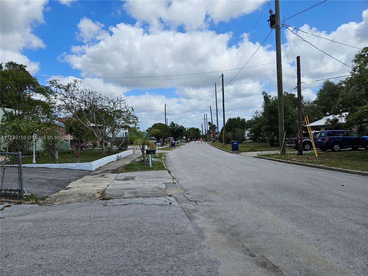 https://bt-photos.global.ssl.fastly.net/miami/1280_boomver_1_A11793159-2.jpg