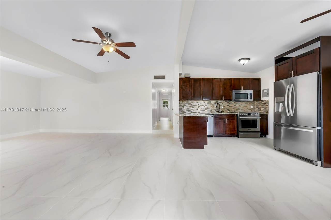 3341 21st St - Photo 1