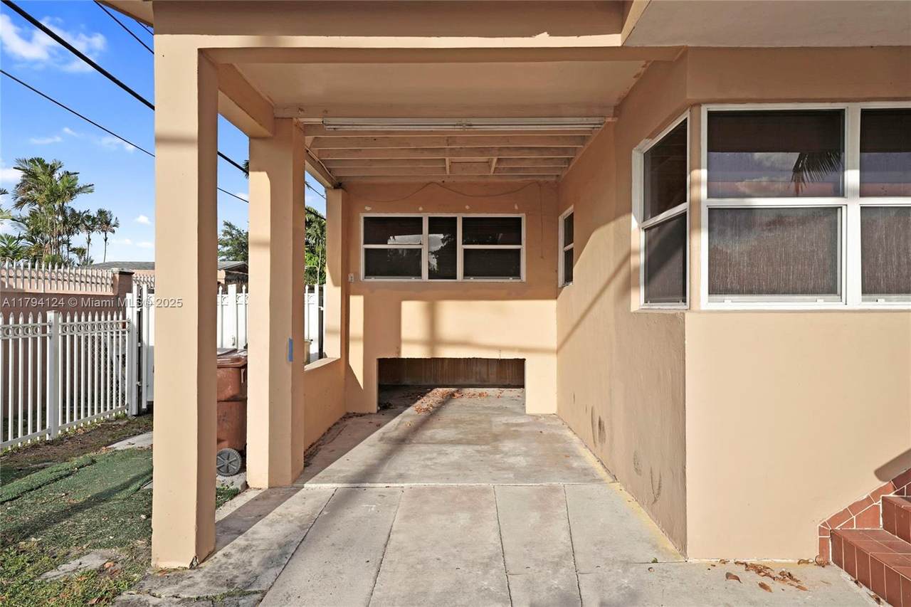 https://bt-photos.global.ssl.fastly.net/miami/1280_boomver_1_A11794124-2.jpg