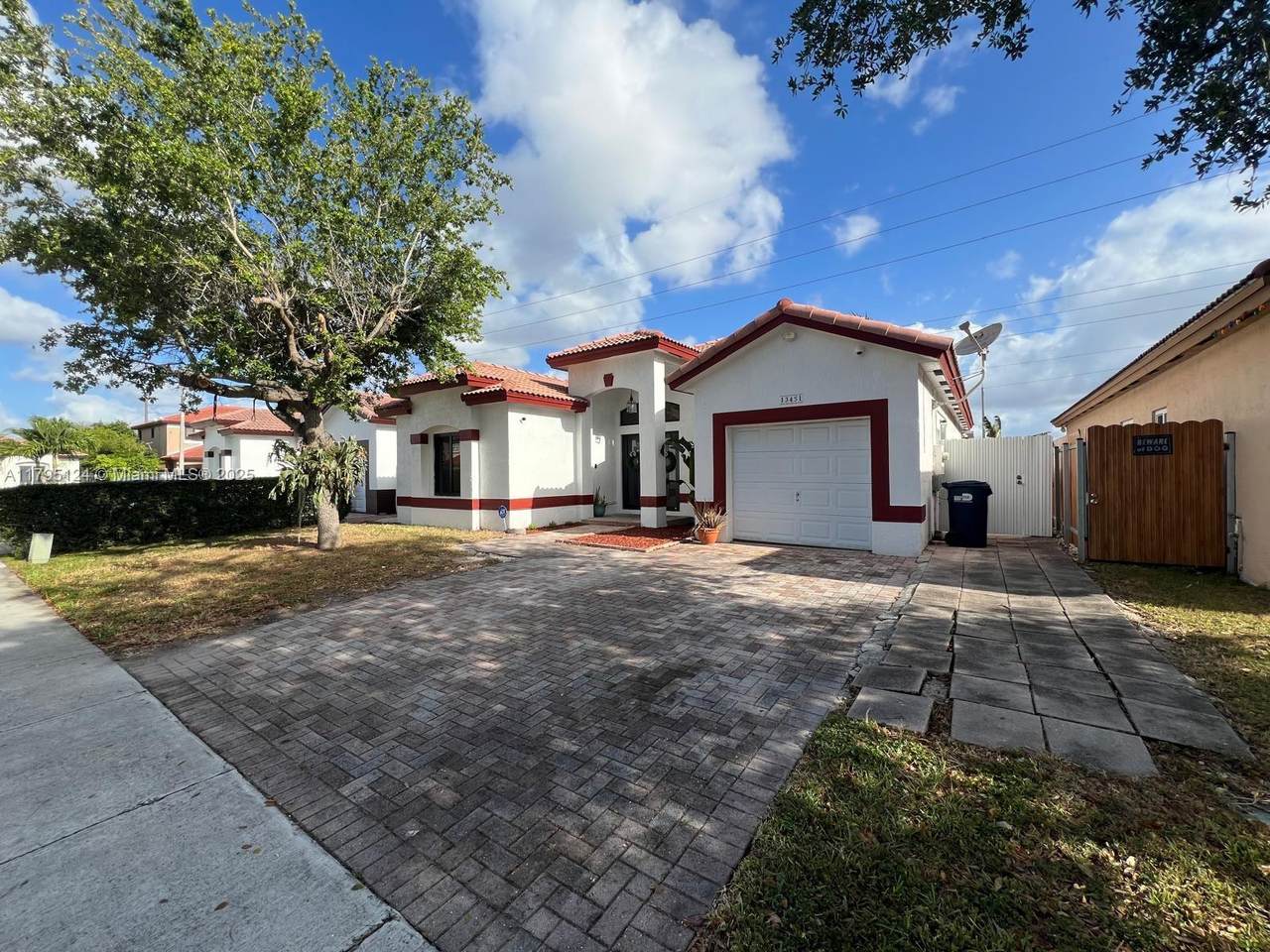 https://bt-photos.global.ssl.fastly.net/miami/1280_boomver_1_A11795124-2.jpg