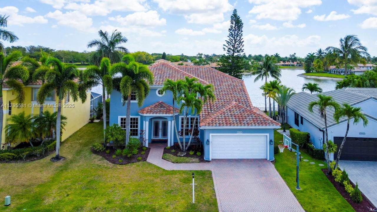 https://bt-photos.global.ssl.fastly.net/miami/1280_boomver_1_A11795581-2.jpg