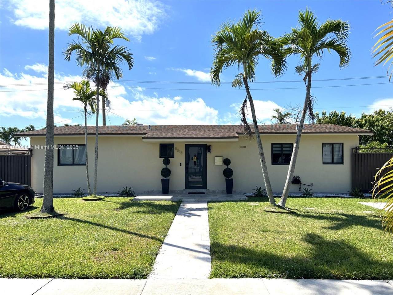 8818 16th Street - Photo 1