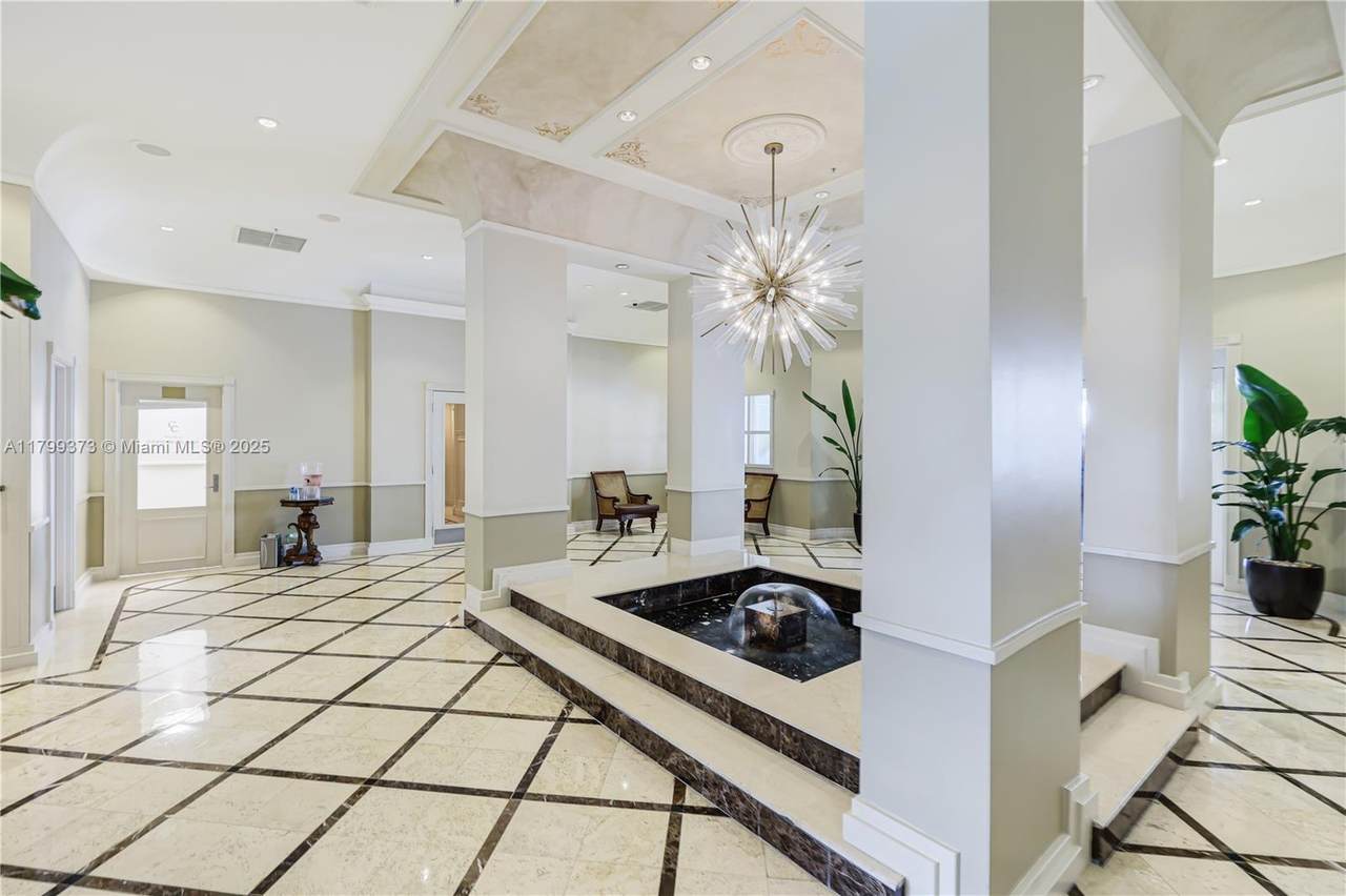 701 Brickell Key Blvd - Photo 1