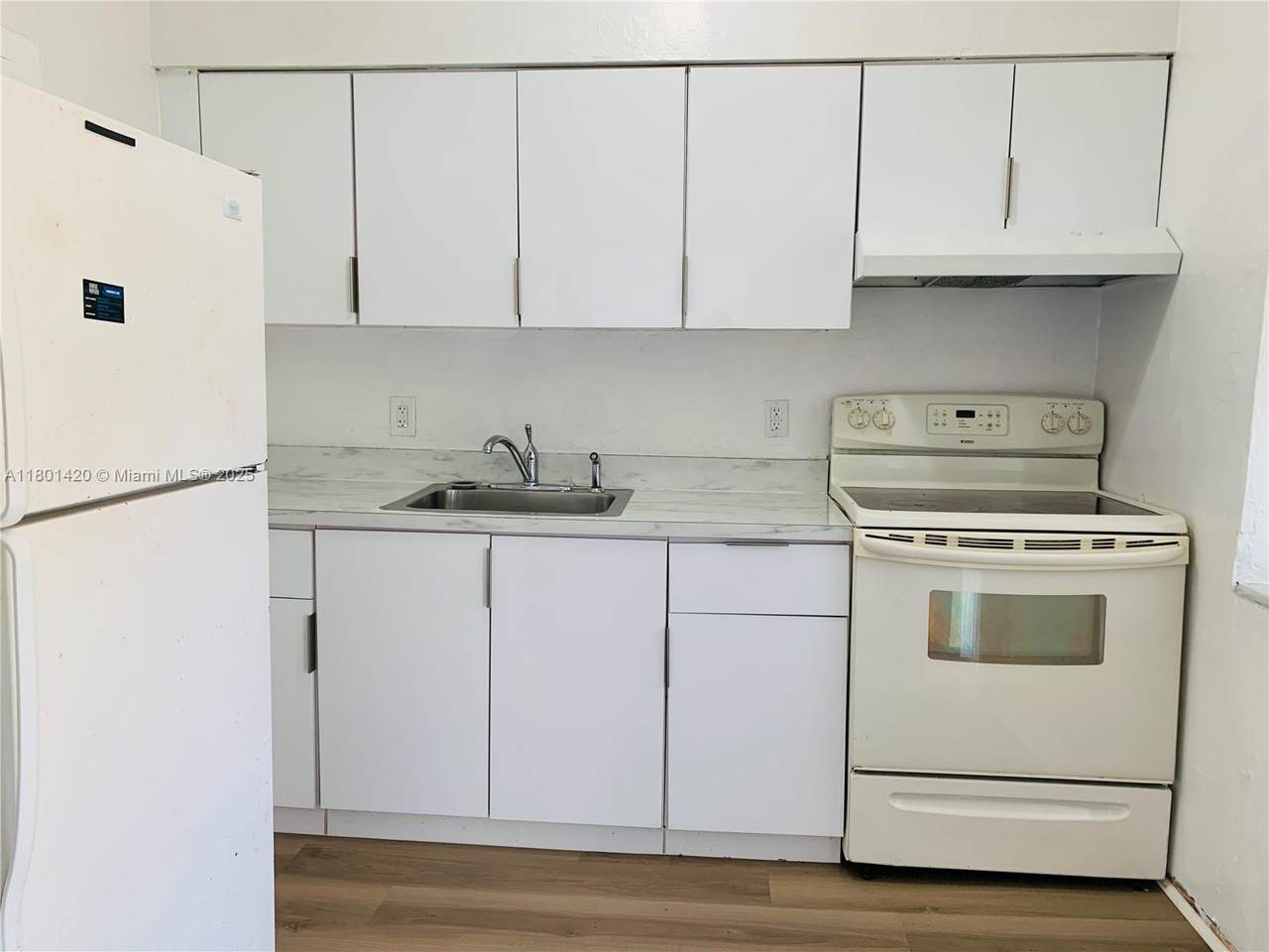 691 86th St - Photo 1