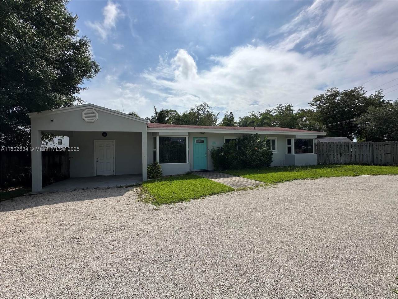 801 20th Ave - Photo 1