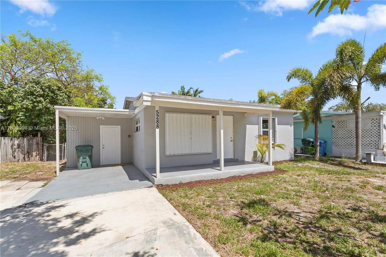5288 Andrews Ave - Photo 1