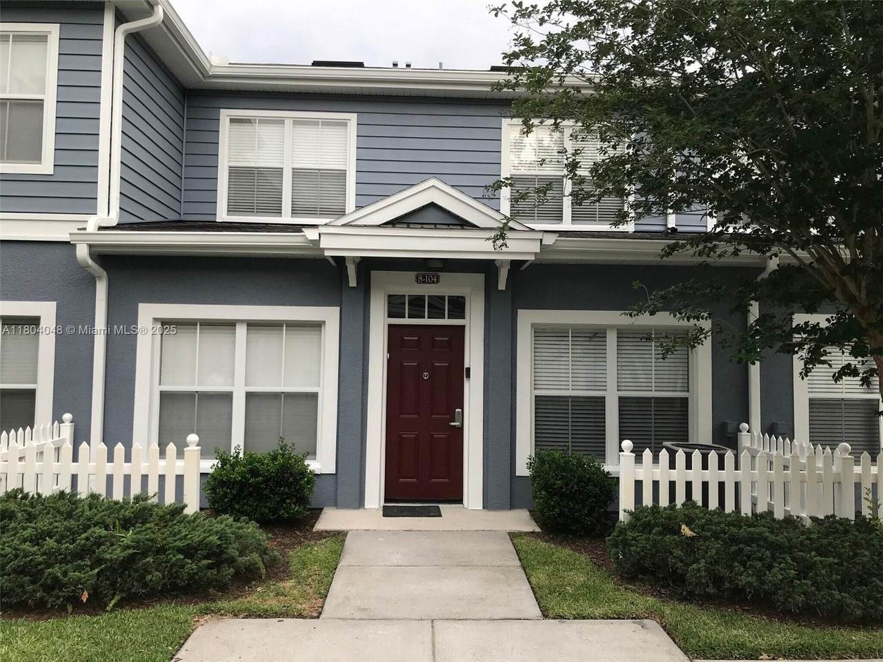 4601 Yellow Gold Rd W - Photo 1