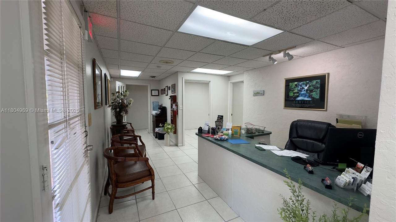 https://bt-photos.global.ssl.fastly.net/miami/1280_boomver_2_A11804969-2.jpg