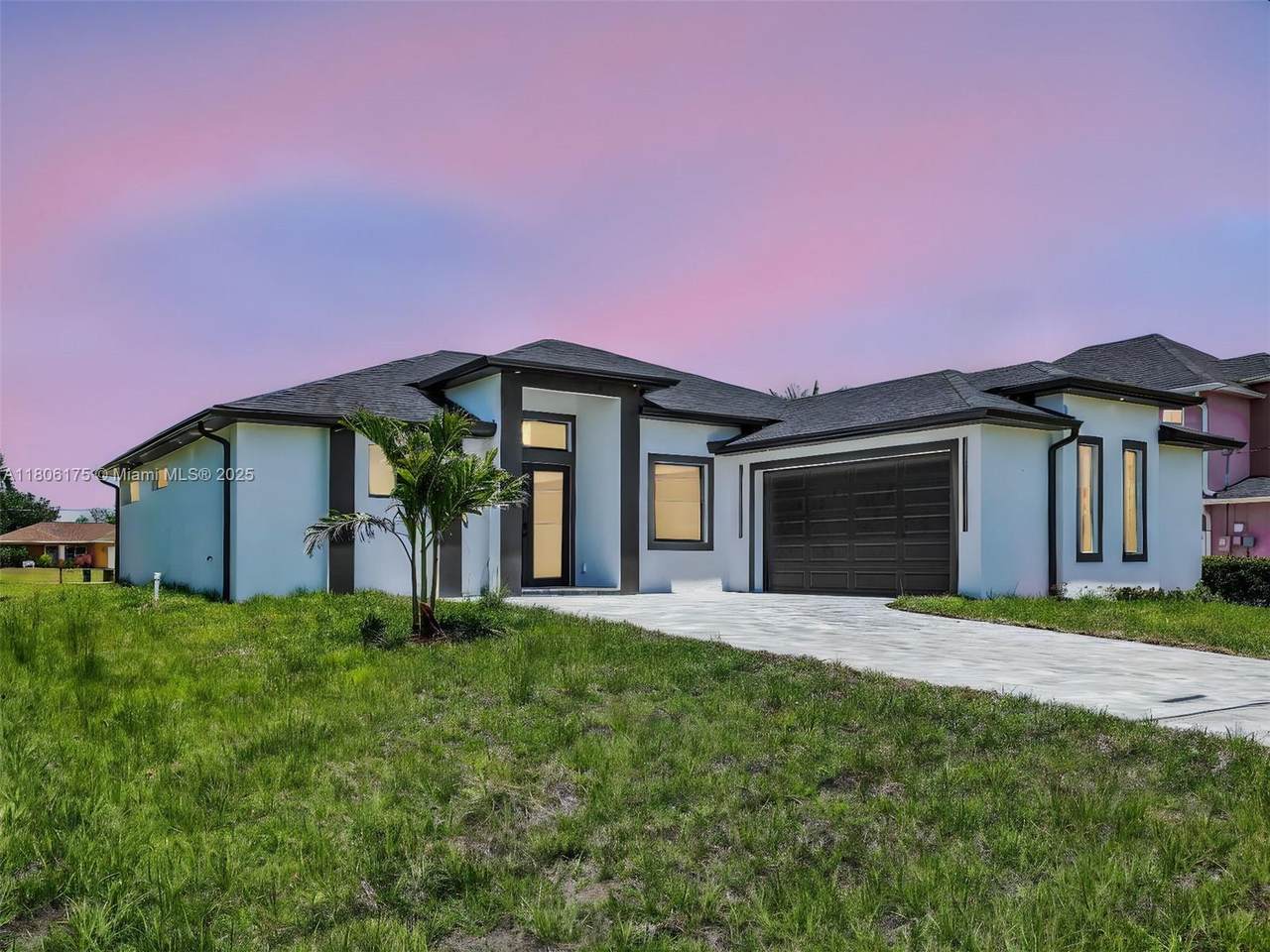 404 29th Ave - Photo 1