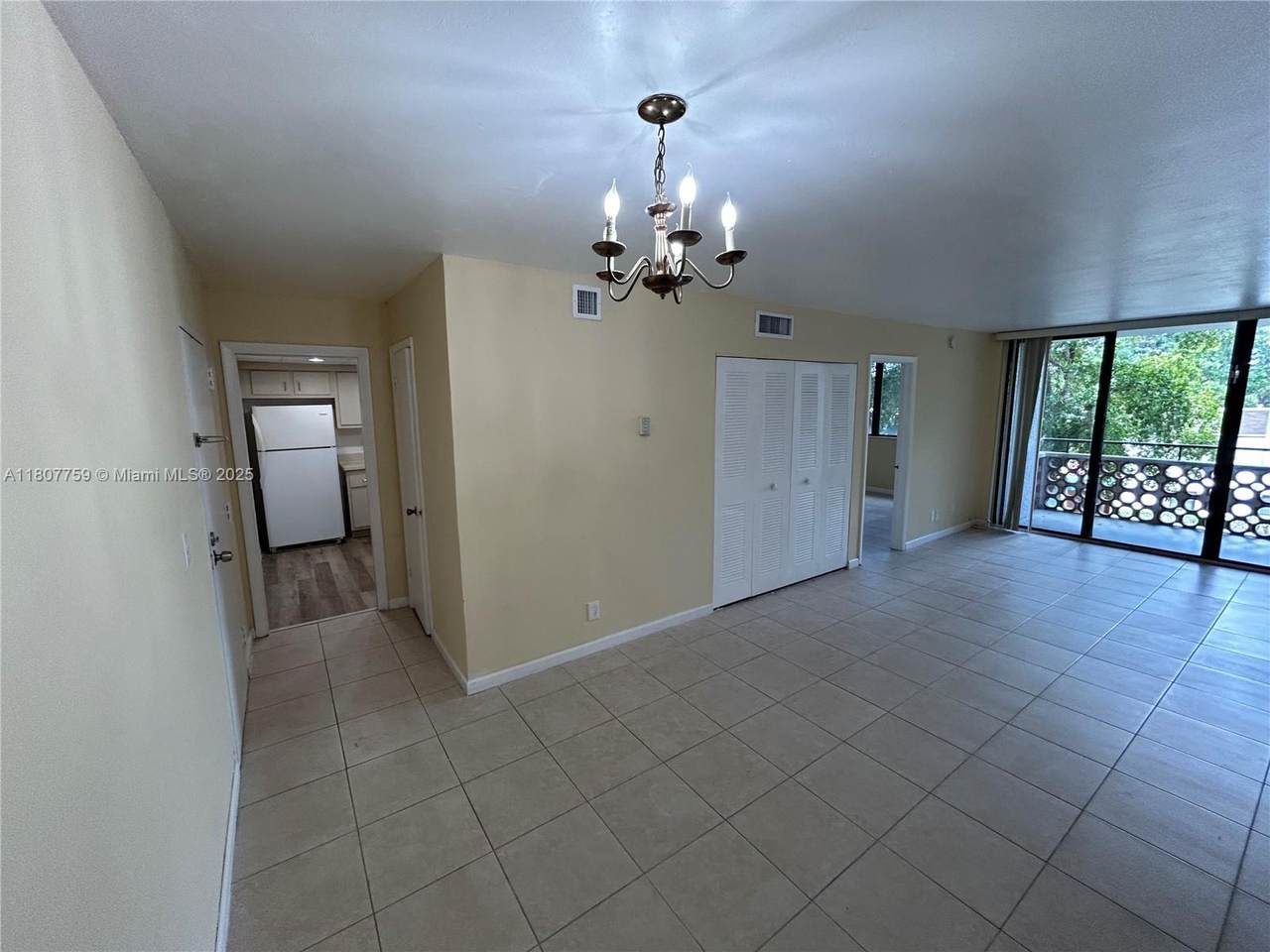 https://bt-photos.global.ssl.fastly.net/miami/1280_boomver_1_A11807759-2.jpg