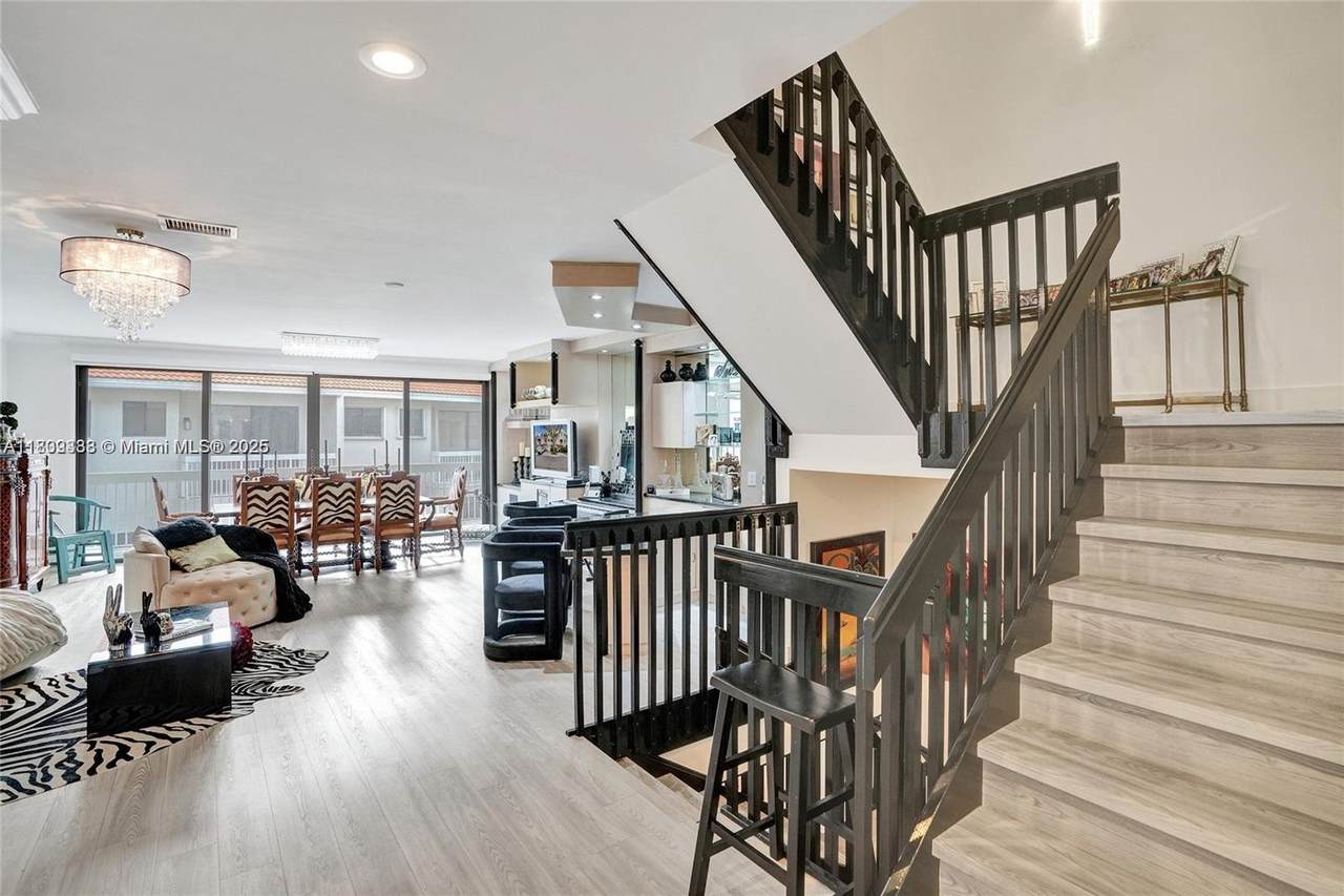 21388 Marina Cove Cir - Photo 1