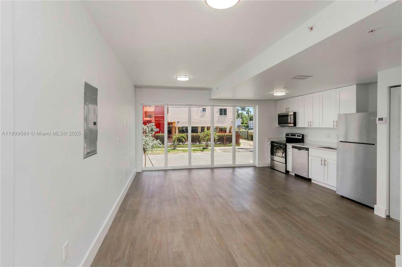 1620 18th St - Photo 1