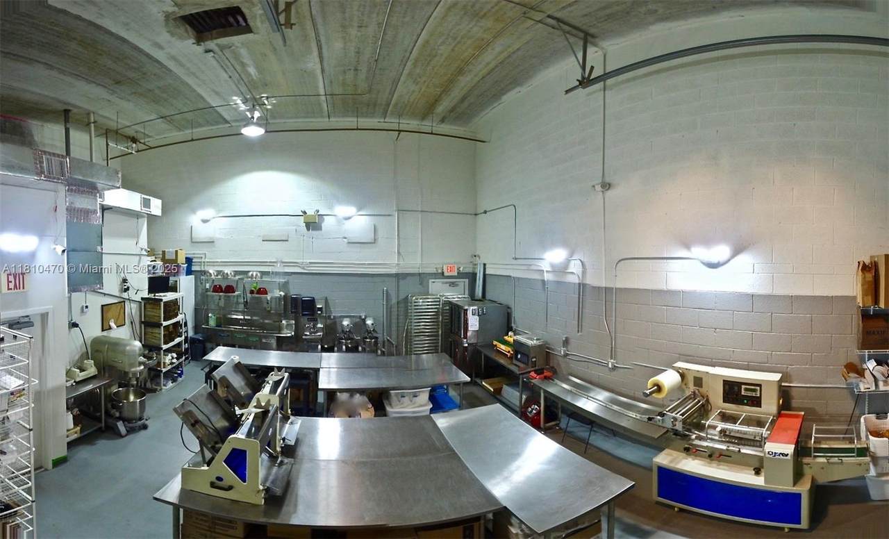 1365 98th Ct - Photo 1