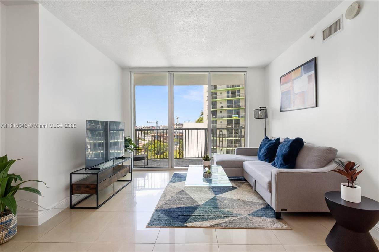 1750 Bayshore Dr - Photo 1