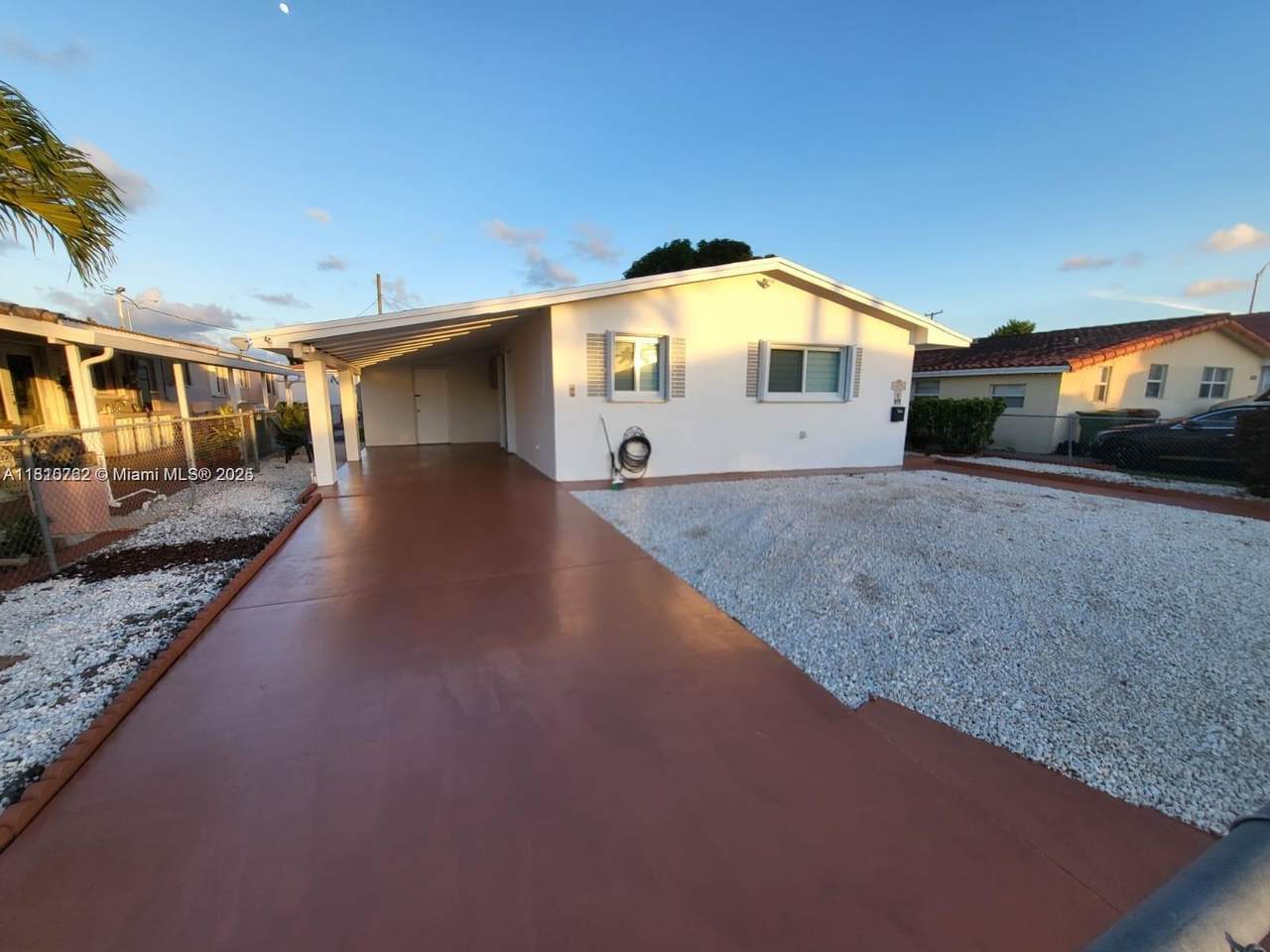 6275 Palm Ave - Photo 1