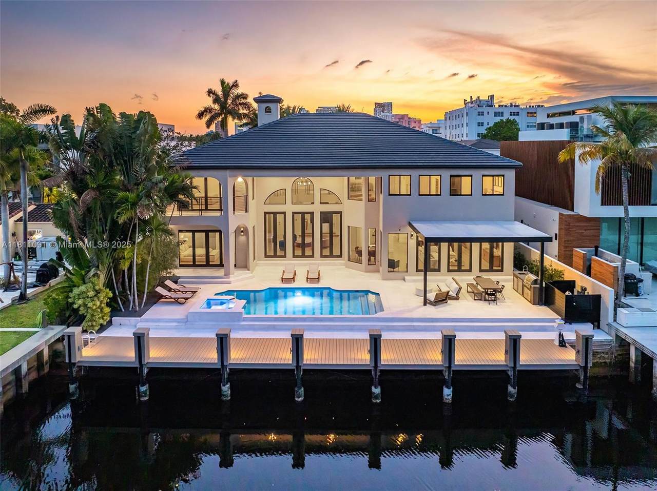 324 Coconut Isle Dr - Photo 1