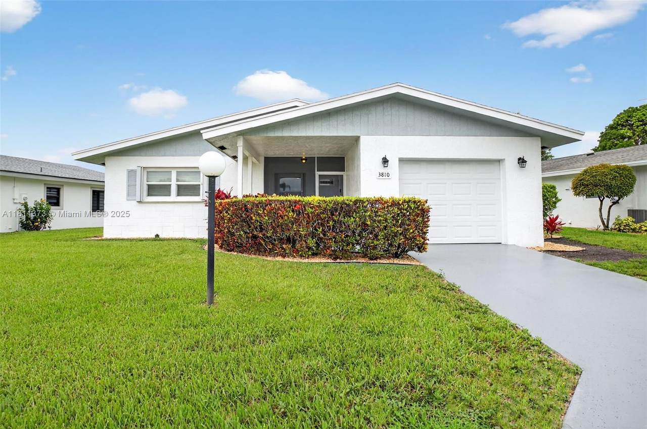 3810 Rowena Cir - Photo 1