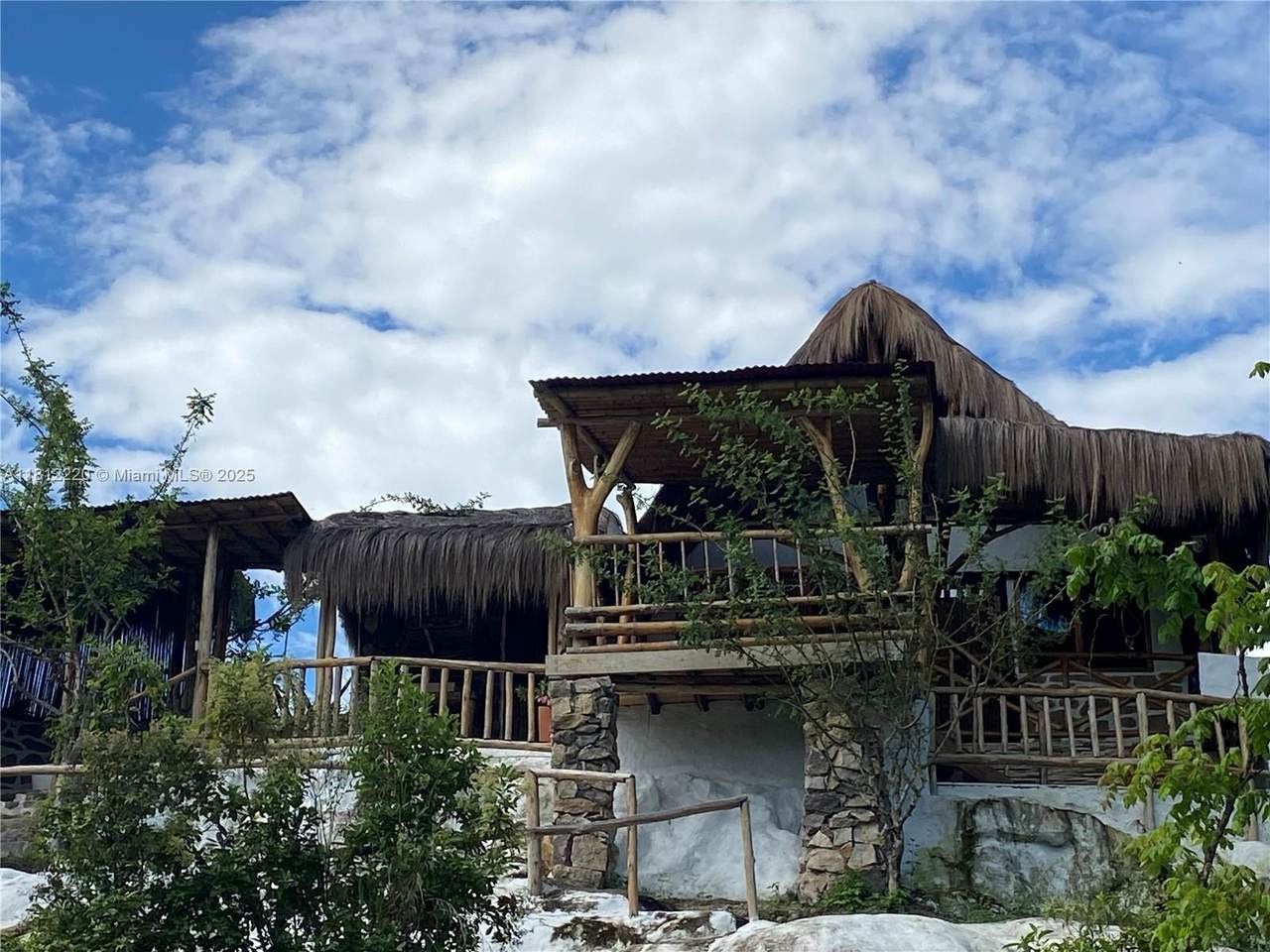 Cabana Zamal Ricaute Cundinamarca - Photo 1