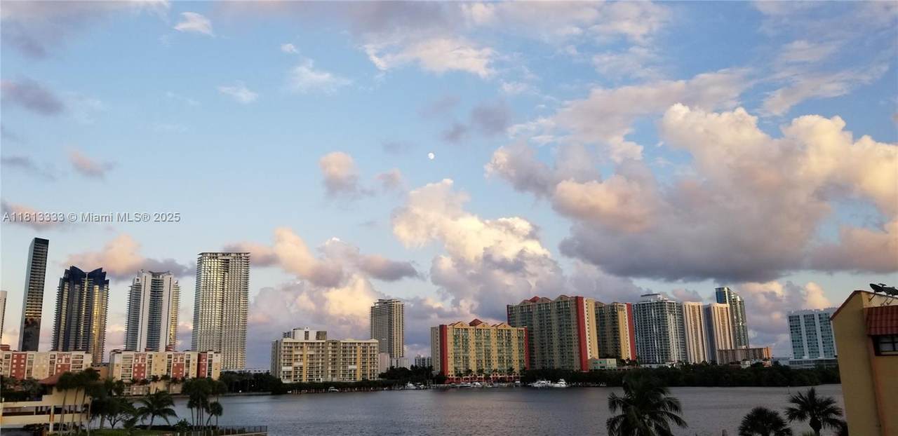 https://bt-photos.global.ssl.fastly.net/miami/1280_boomver_1_A11813333-2.jpg