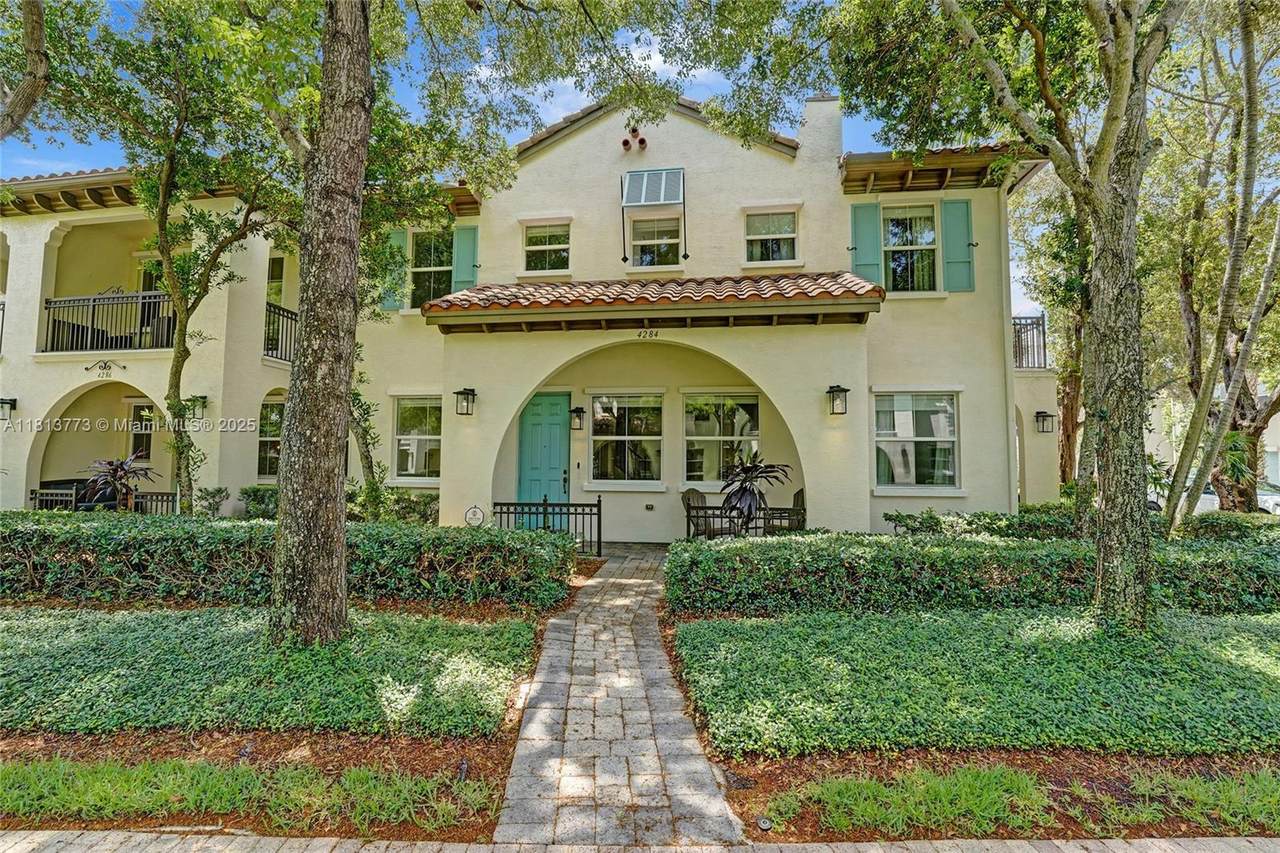 4284 Cascada Cir - Photo 1