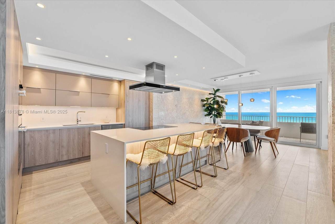 199 Ocean Lane Dr - Photo 1