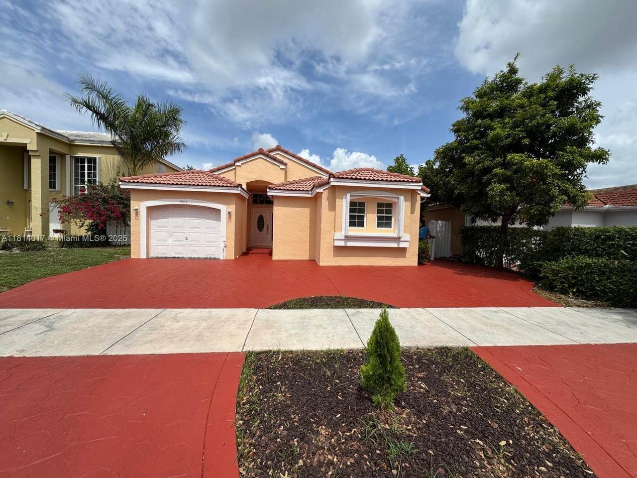 9924 156th Ct - Photo 1
