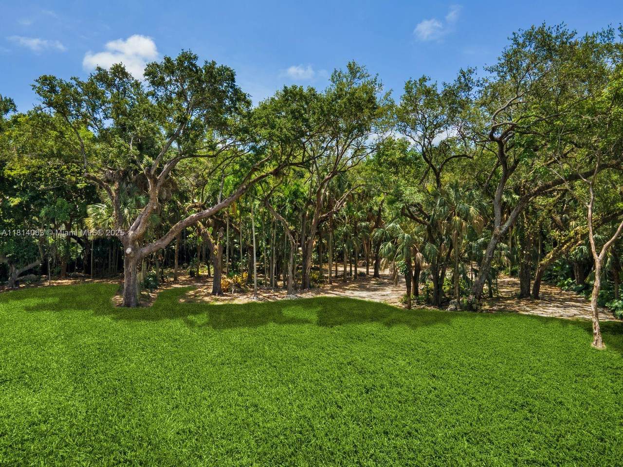 https://bt-photos.global.ssl.fastly.net/miami/1280_boomver_1_A11814063-2.jpg