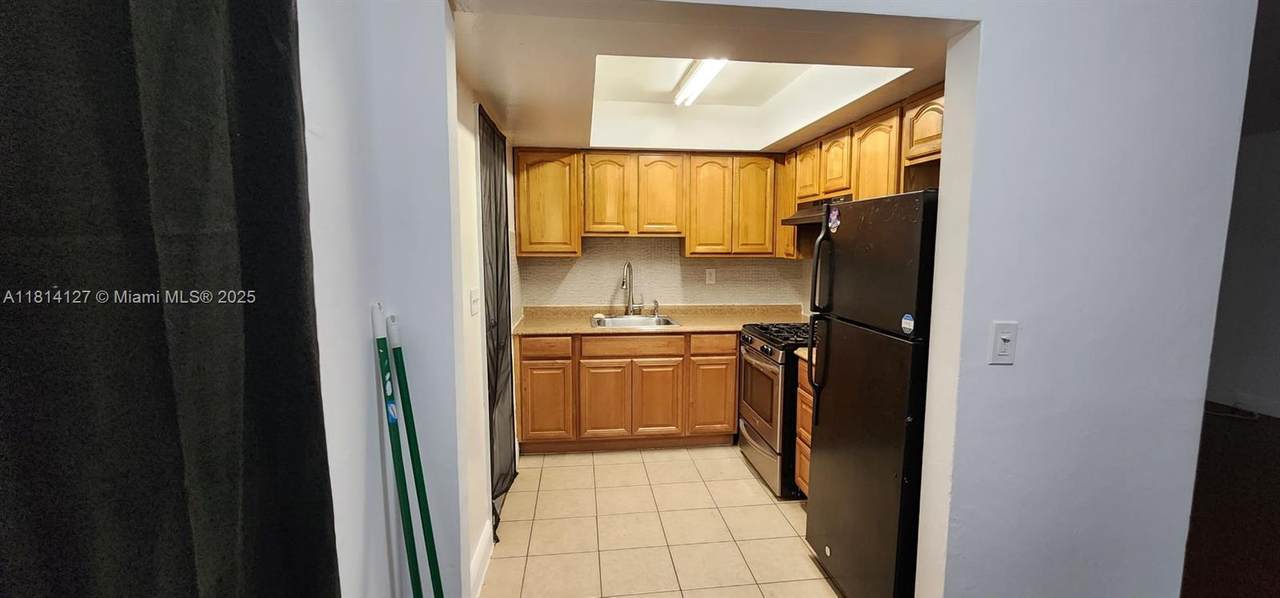 371 57th Ct - Photo 1