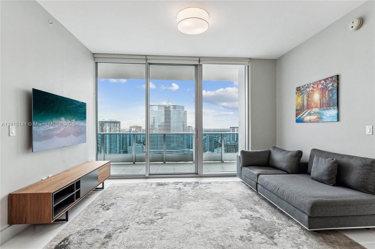 200 Biscayne Boulevard Way - Photo 1