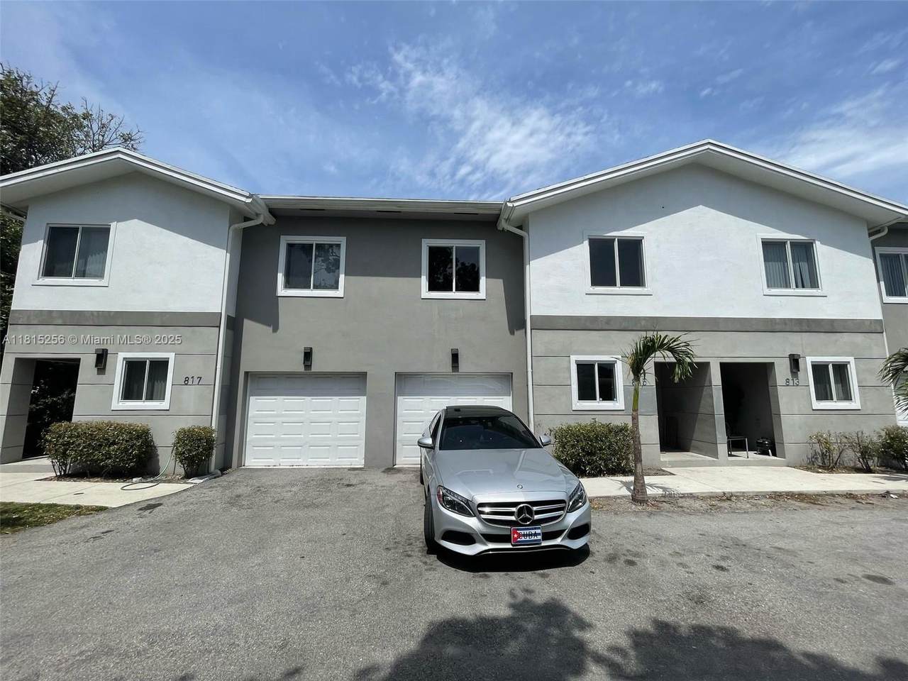 811 3rd Ave - Photo 1