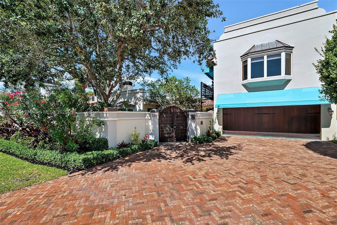 325 Bontona Ave - Photo 1