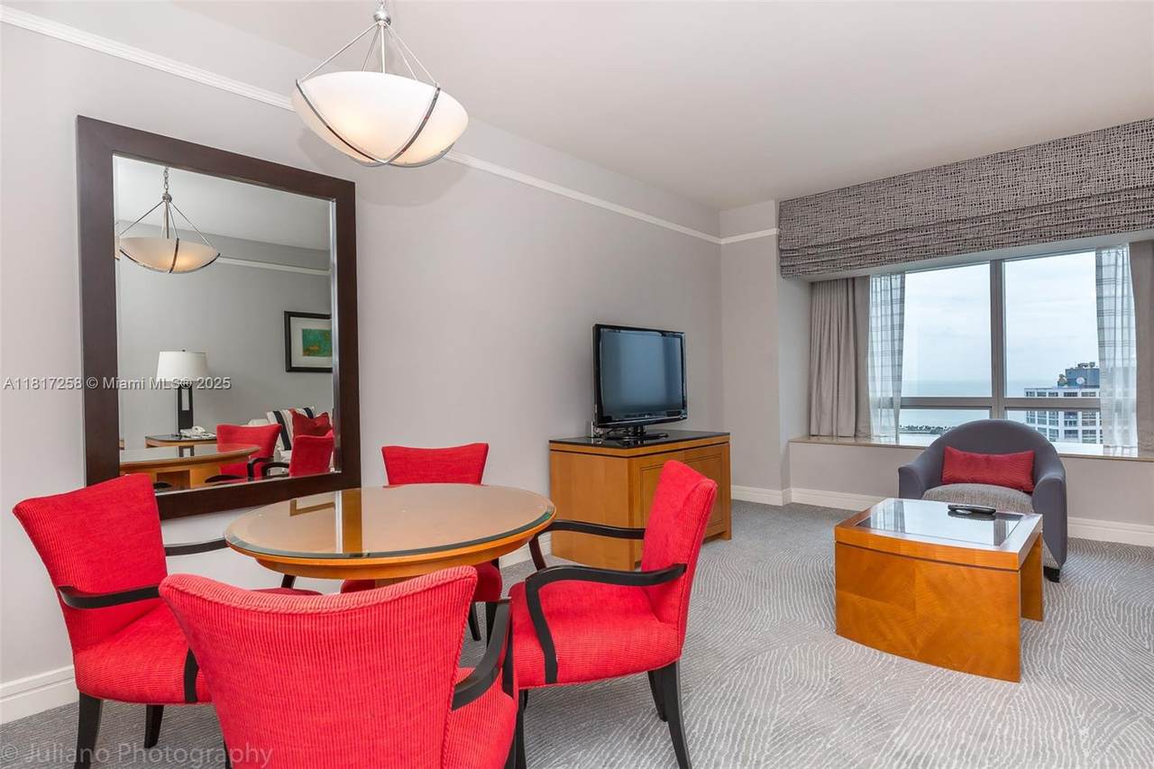 1435 Brickell Ave - Photo 1