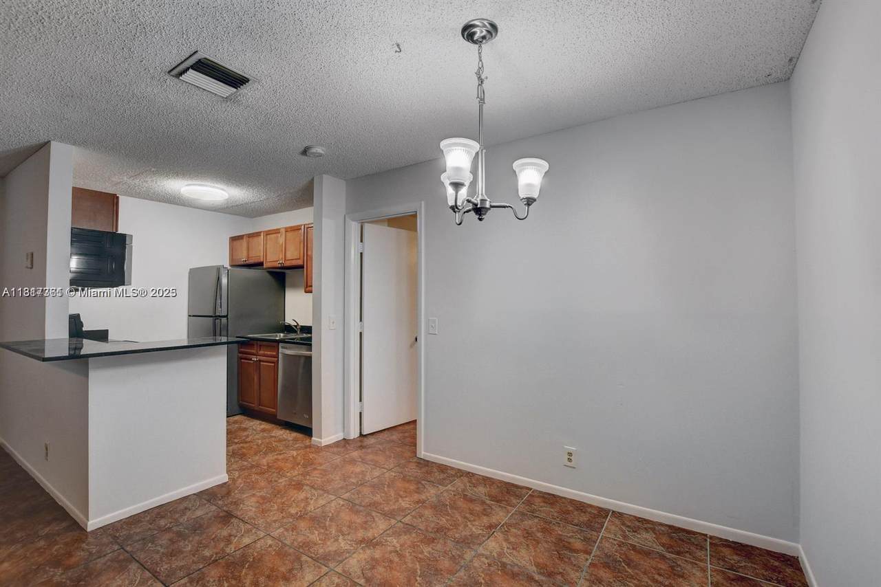28 Crossings Cir - Photo 1